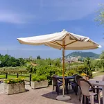 Al Colle Farm stay *
