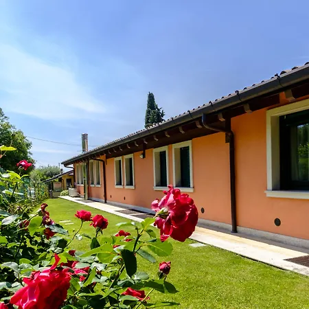 Κατάλυμα σε φάρμα Al Colle *