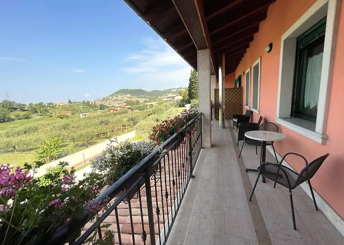 Al Colle Feriegård Cavaion Veronese